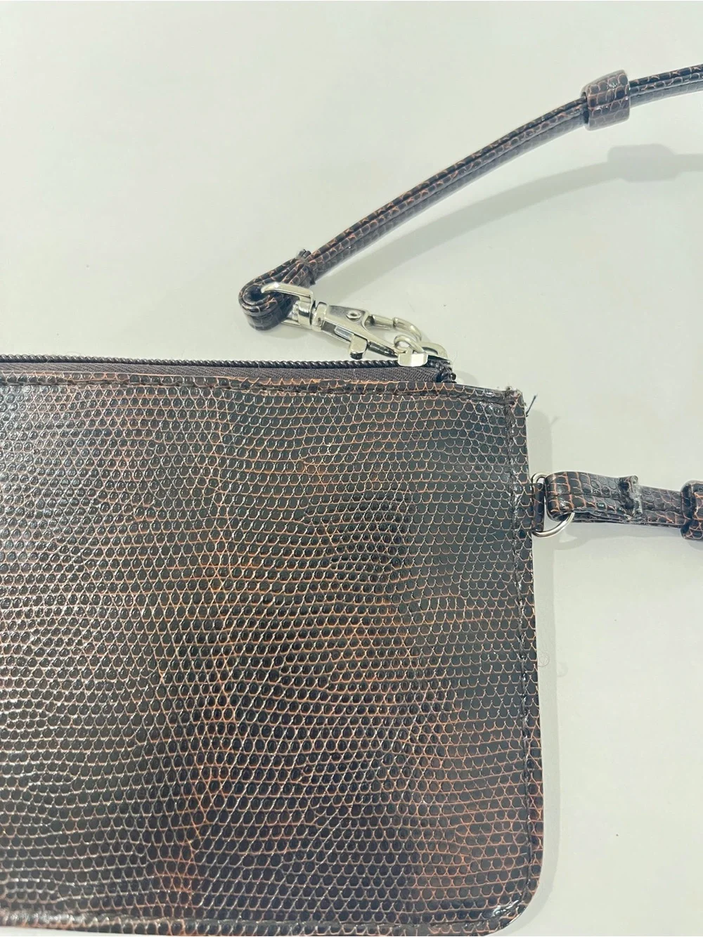Toss design clutch Faux Alligator